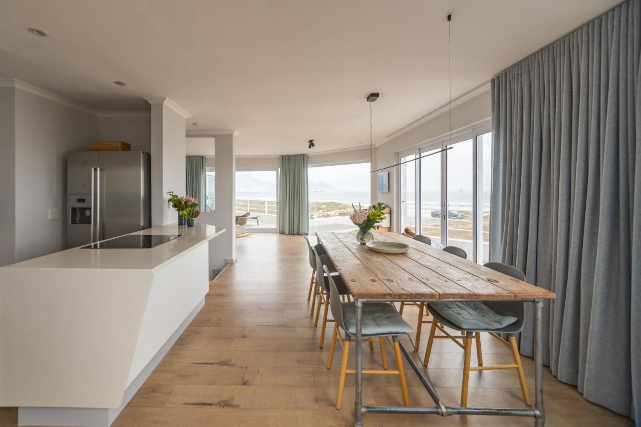 קייפטאון Ocean12 Guesthouse Sunset Beach מראה חיצוני תמונה